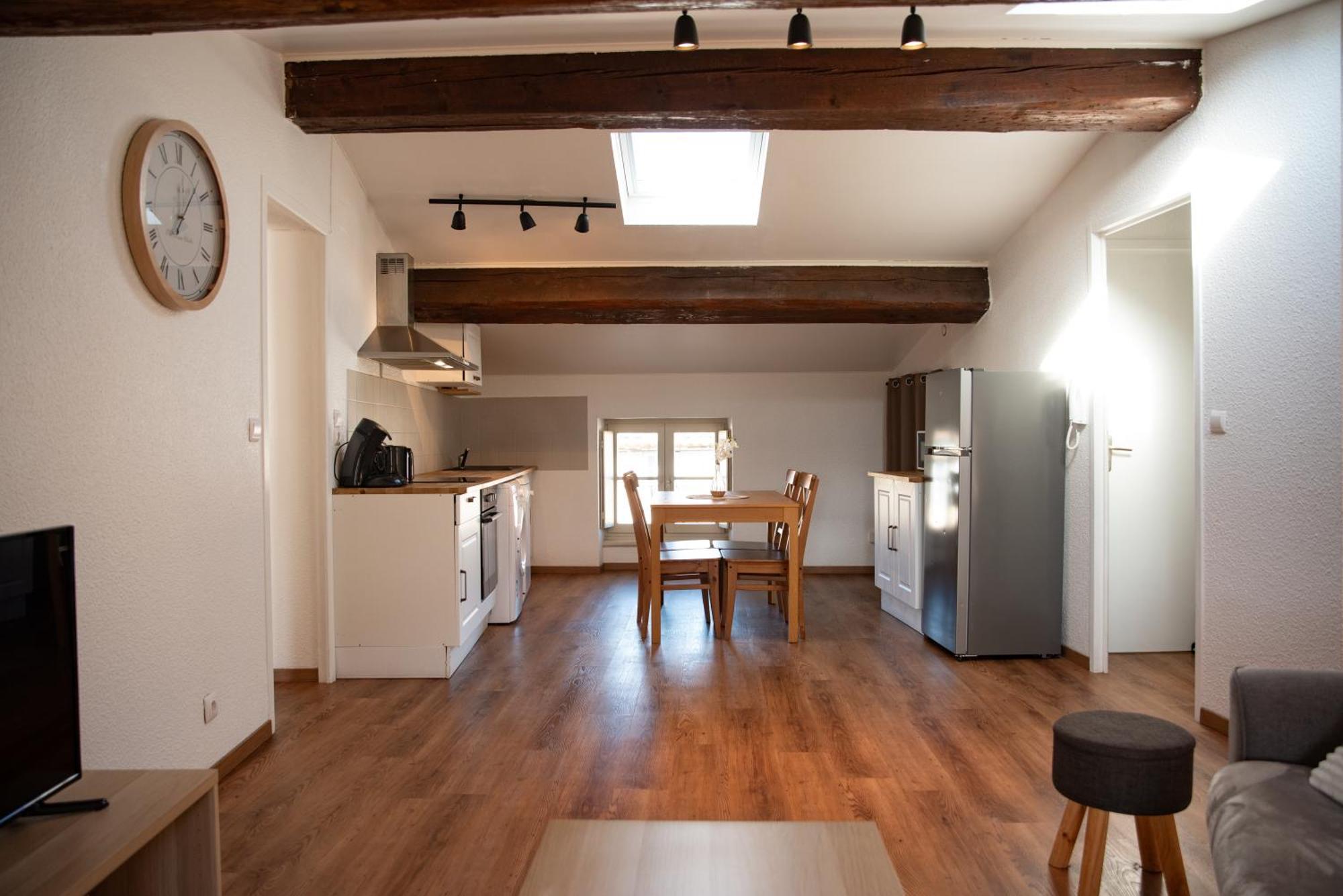 Appartement Chaleureux Au Pied De La Cite Avec Parking カルカソンヌ エクステリア 写真