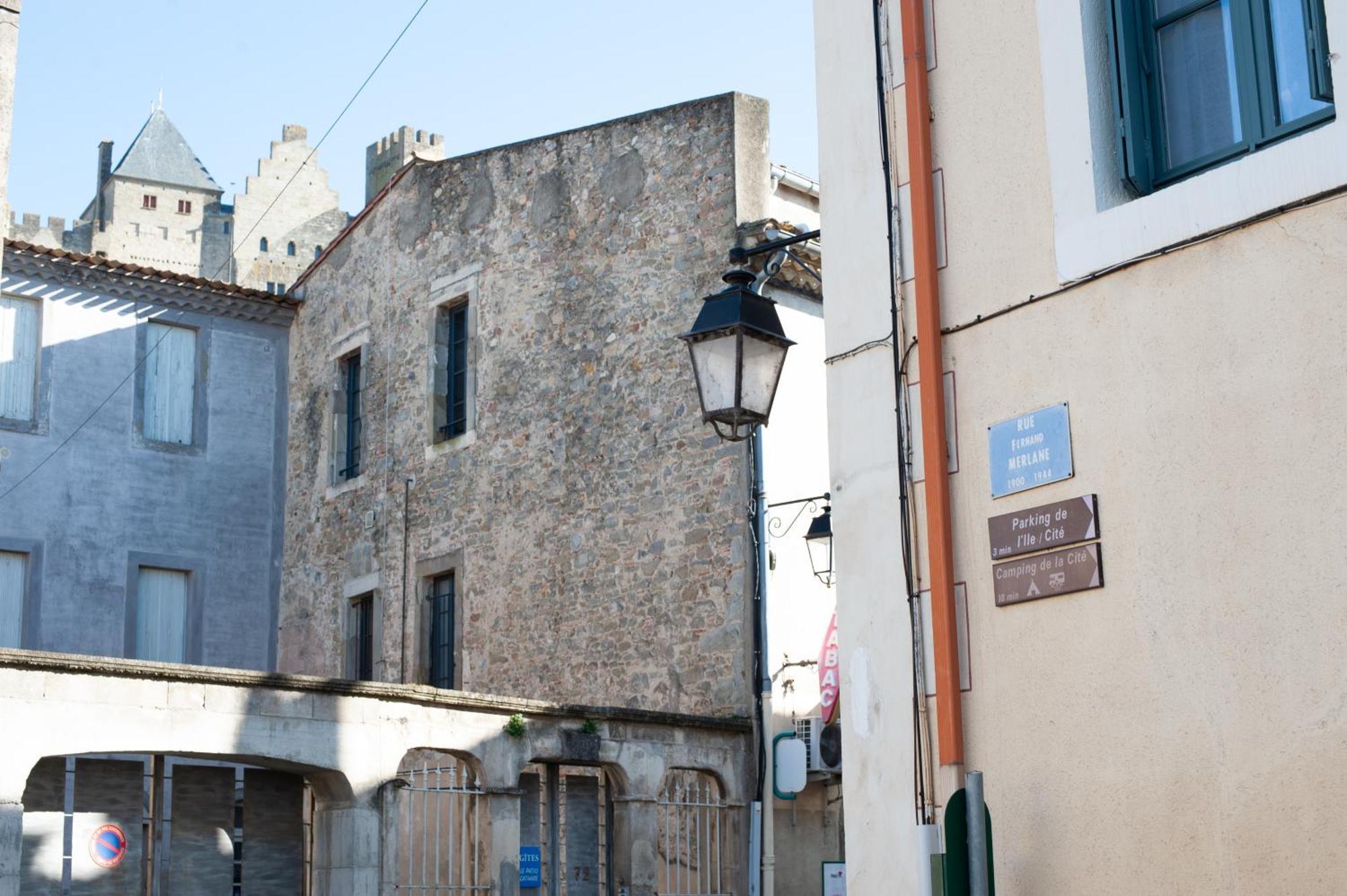 Appartement Chaleureux Au Pied De La Cite Avec Parking カルカソンヌ エクステリア 写真